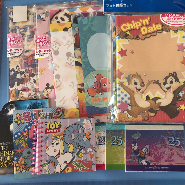 Disney ディズニーメモ帳 レターセットの通販 By モ S Shop ディズニーならラクマ