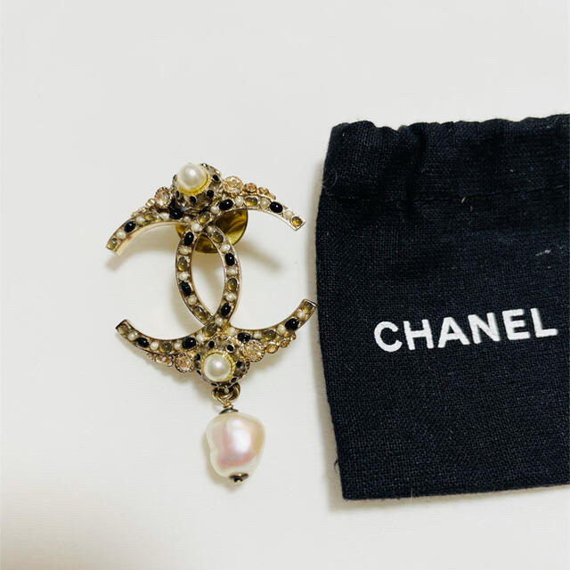 CHANEL シャネル パール ブローチ