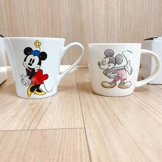 ディズニー(Disney)のミッキー　ミニー　マグカップ(グラス/カップ)