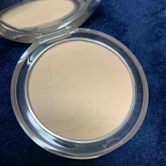 Dior ディオール プレストパウダーファンデの通販 By Coco Shop ディオールならラクマ Dior ディオール プレストパウダーファンデの通販 By Coco Shop ディオールならラクマ