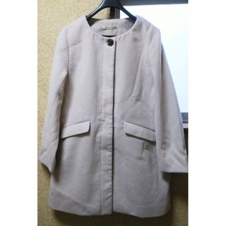 マジェスティックレゴン(MAJESTIC LEGON)の新品未使用 MAJESTIC LEGON ノーカラーコート ピンクベージュ(ノーカラージャケット)