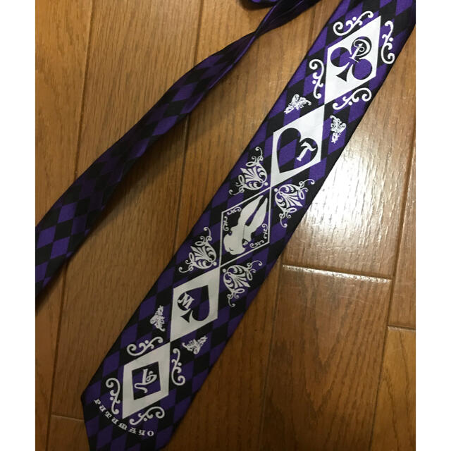 プトマヨ ネクタイ 紫
