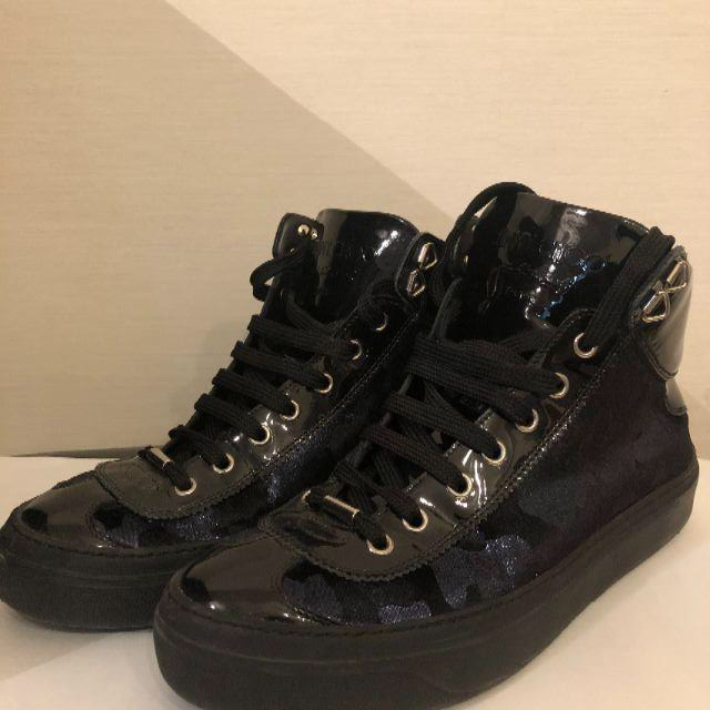 【メンズ】ジミーチュウ（Jimmy Choo）ハイカットスニーカー　黒×ネイビー