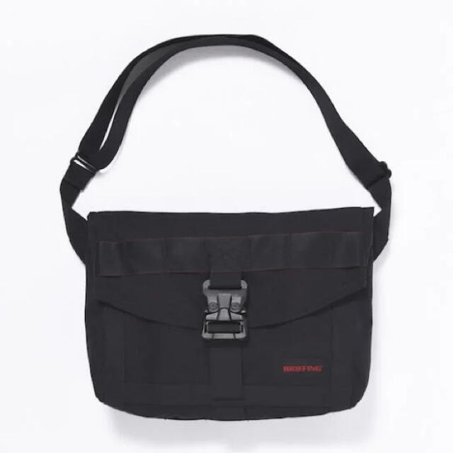 BRIEFING ショルダーバッグ コブラバックル BLACK タグ付き新品