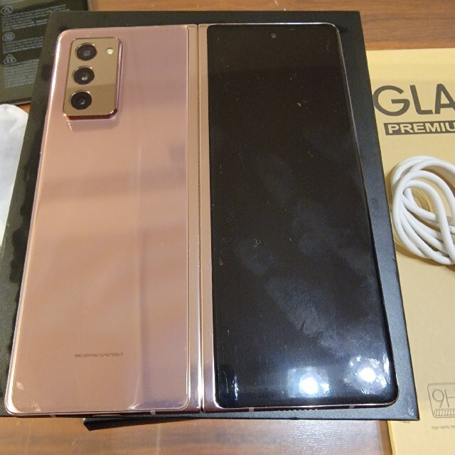 Galaxy(ギャラクシー)のgalaxy z fold2 esim/デュアルsim SM-F916B スマホ/家電/カメラのスマートフォン/携帯電話(スマートフォン本体)の商品写真