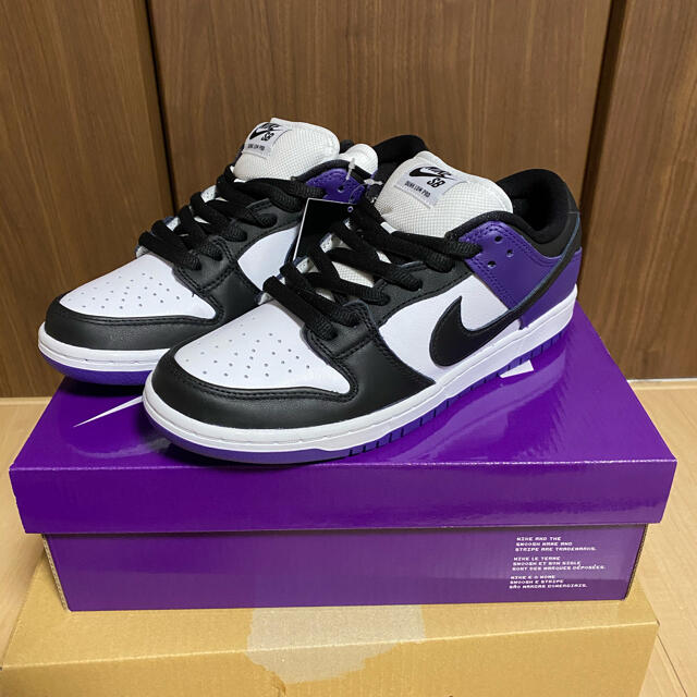 NIKE(ナイキ)のNIKE SB DUNK LOW PRO COURT PURPLE 26.5cm メンズの靴/シューズ(スニーカー)の商品写真