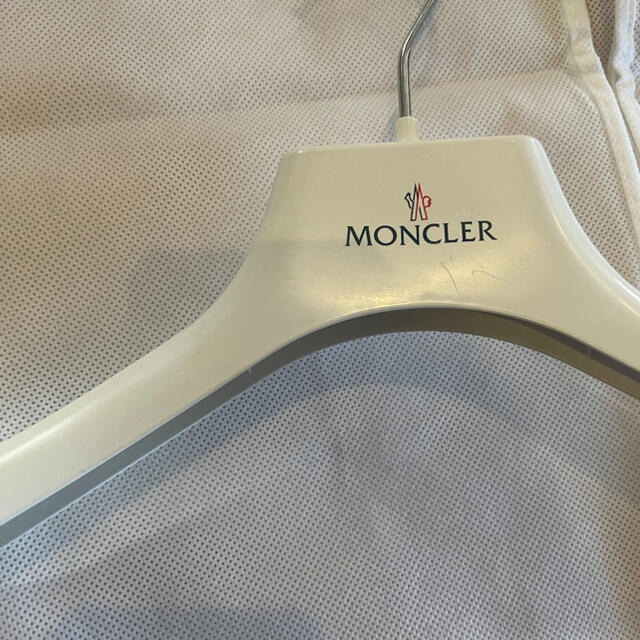 MONCLER(モンクレール)のモンクレール　ハンガー＆ガーメント レディースのレディース その他(その他)の商品写真