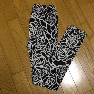 美品♡薄手花柄 レギンス Ｍ(レギンス/スパッツ)