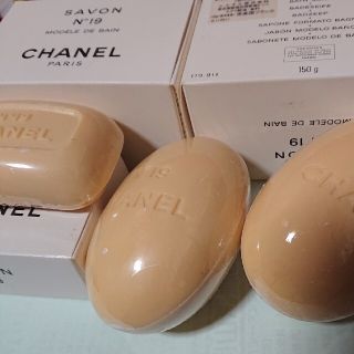 シャネル(CHANEL)のおくさん確認用🌕️CHANEL石鹸・NO19・150g✖️2➕75g(ボディソープ/石鹸)