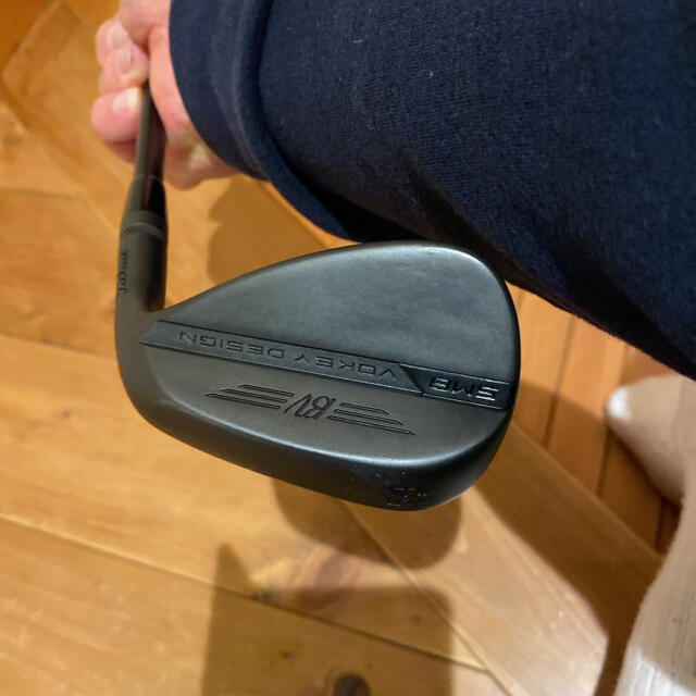 Titleist(タイトリスト)のVokey Design Limited Jet Black SM8 Wedge スポーツ/アウトドアのゴルフ(クラブ)の商品写真