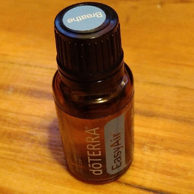 doTERRA ドテラ イージーエア・レモン2本セット　15ml コスメ/美容のリラクゼーション(アロマオイル)の商品写真