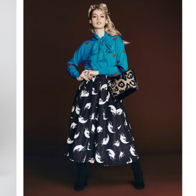 DOUBLE STANDARD CLOTHING(ダブルスタンダードクロージング)の【新品】ダブスタ エステルプリントスカート レディースのスカート(ロングスカート)の商品写真