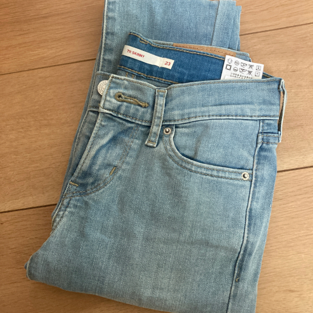 Levi's(リーバイス)のリーバイス　levis スキニーデニム！ レディースのパンツ(デニム/ジーンズ)の商品写真