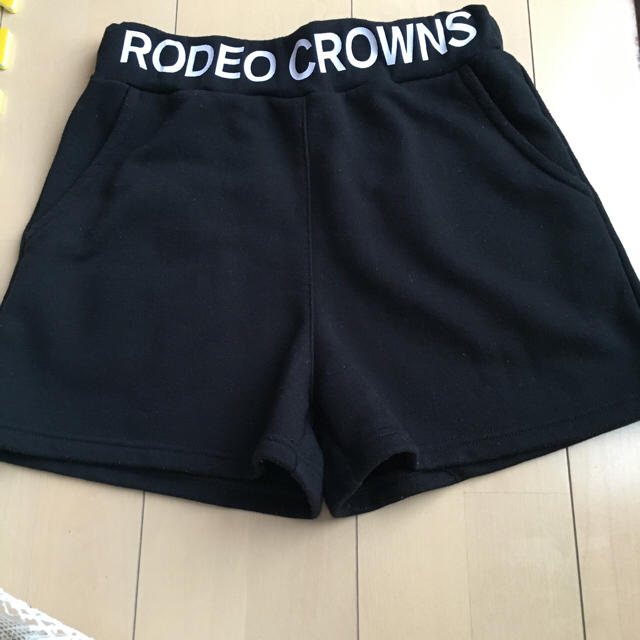 RODEO CROWNS(ロデオクラウンズ)のRODEO.DNMポケットショートパンツ レディースのパンツ(ショートパンツ)の商品写真