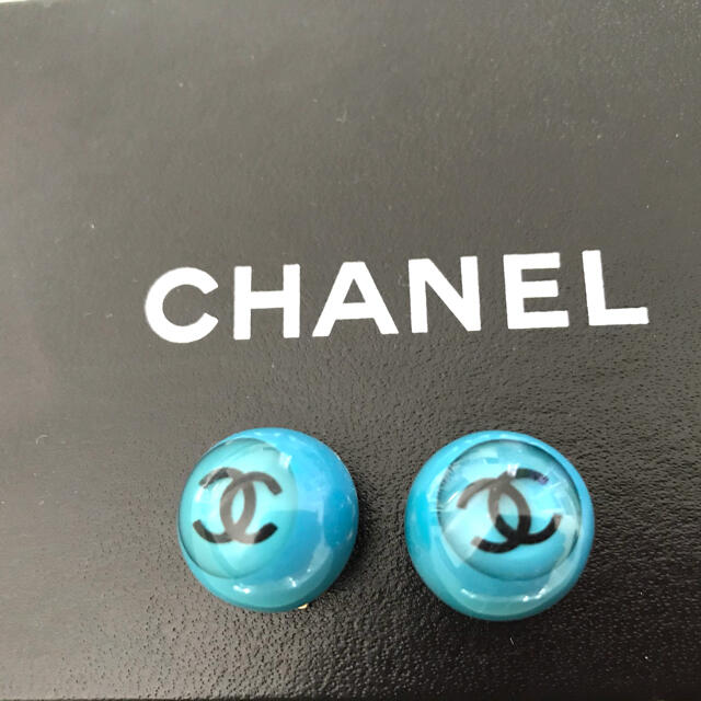 CHANEL シャネル　イヤリング　ブルー