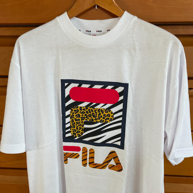 FILA(フィラ)の【FILA】フィラ ANIMAL PATTERN Tシャツ M メンズのトップス(Tシャツ/カットソー(半袖/袖なし))の商品写真