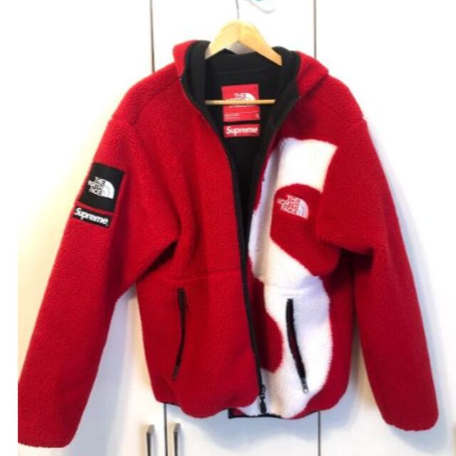 Supreme(シュプリーム)のSupreme TNF S Logo Hooded Fleece Jacket メンズのジャケット/アウター(ブルゾン)の商品写真