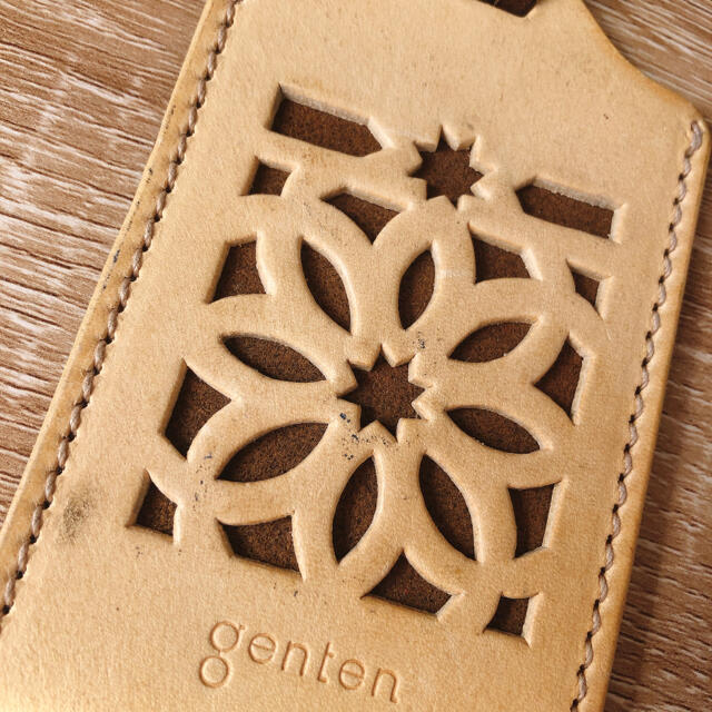 genten(ゲンテン)の【値下げ】genten パスケース レディースのファッション小物(名刺入れ/定期入れ)の商品写真