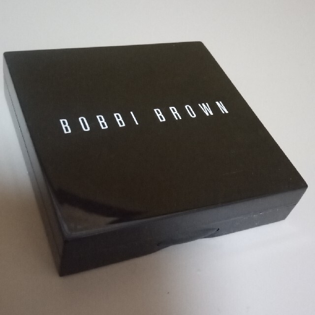 BOBBI BROWN(ボビイブラウン)のボビイブラウン シマーブリック ブロンズ コスメ/美容のベースメイク/化粧品(フェイスカラー)の商品写真