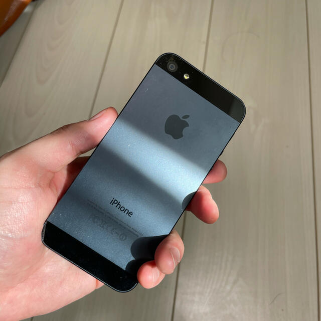 iPhone(アイフォーン)のiPhone 5 Black 64GB Softbank スマホ/家電/カメラのスマートフォン/携帯電話(スマートフォン本体)の商品写真