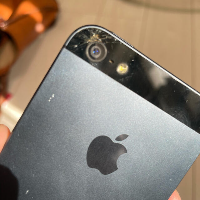 iPhone(アイフォーン)のiPhone 5 Black 64GB Softbank スマホ/家電/カメラのスマートフォン/携帯電話(スマートフォン本体)の商品写真