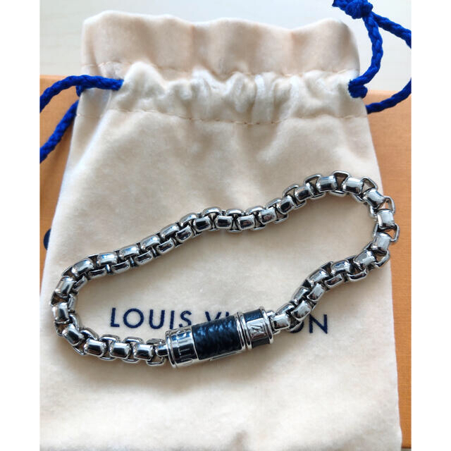 LOUIS VUITTON(ルイヴィトン)のLOUIS VUITTON メンズブレスレット メンズのアクセサリー(ブレスレット)の商品写真