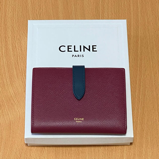 定休日以外毎日出荷中] celine セリーヌ ミディアム ストラップ