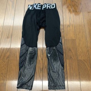 ナイキ(NIKE)のNIKE ジュニアレギンス(トレーニング用品)