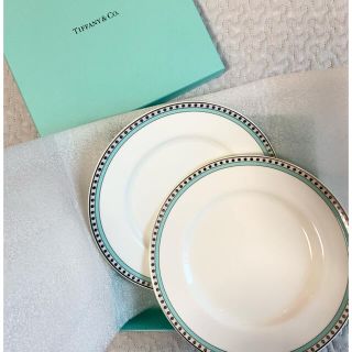 ティファニー(Tiffany & Co.)の新品未使用ティファニー　お皿　2枚セット　ティファニーカラープレート(食器)