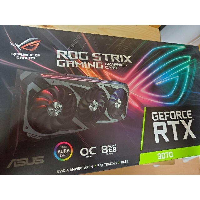 ASUS(エイスース)のASUS ROG STRIX RTX 3070 スマホ/家電/カメラのPC/タブレット(PCパーツ)の商品写真