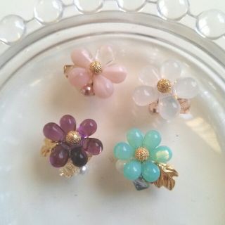 439､デイジー風✿お花のピアス♡(ピアス)