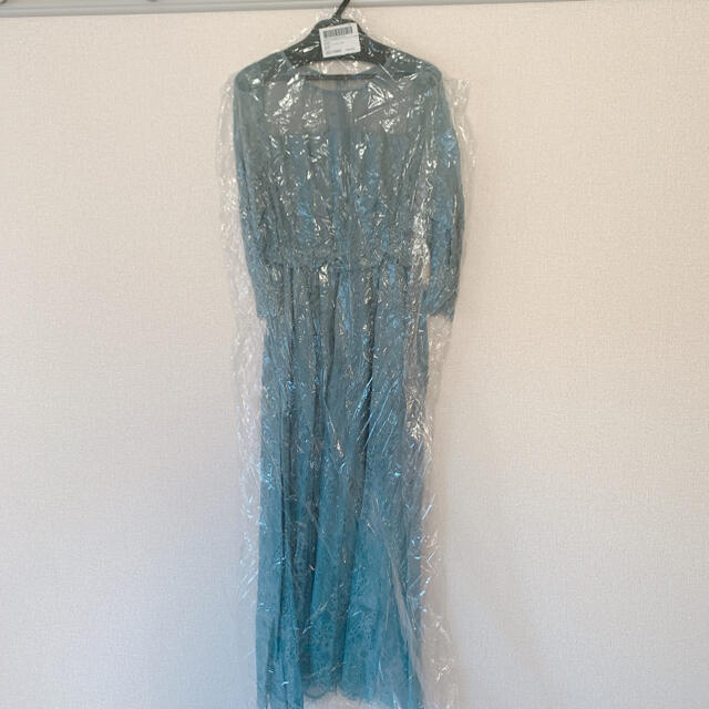 apart by lowrys(アパートバイローリーズ)のアパートバイローリーズ レースキリカエフレアワンピース グレイッシュブルー M レディースのフォーマル/ドレス(ロングドレス)の商品写真