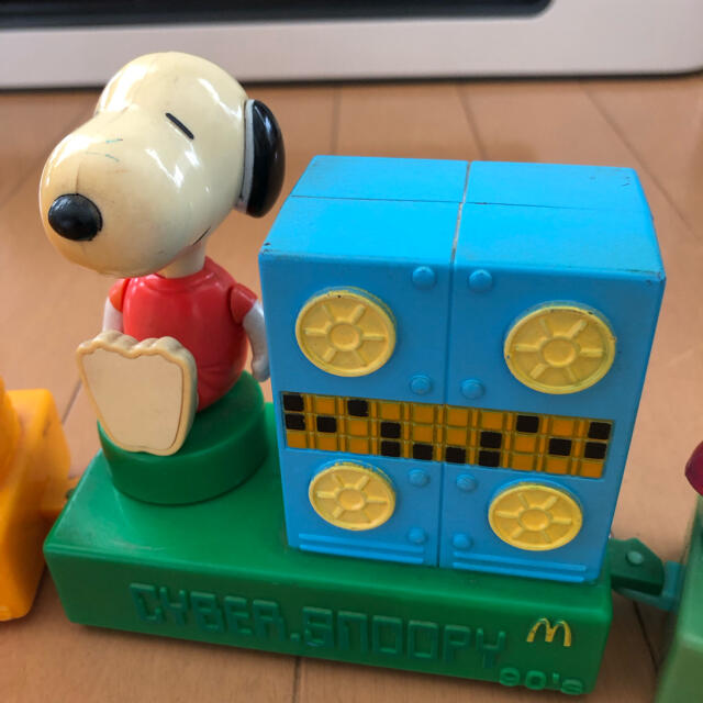Snoopy ヴィンテージ マックトイ マクドナルド スヌーピー 50周年 フィギュアの通販 By らくまん S Shop スヌーピーならラクマ Snoopy ヴィンテージ マックトイ マクドナルド スヌーピー 50周年 フィギュアの通販 By らくまん S Shop スヌーピーならラクマ