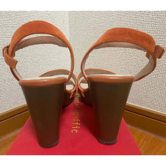 ORiental TRaffic(オリエンタルトラフィック)のウッドヒールストラップサンダル レディースの靴/シューズ(サンダル)の商品写真