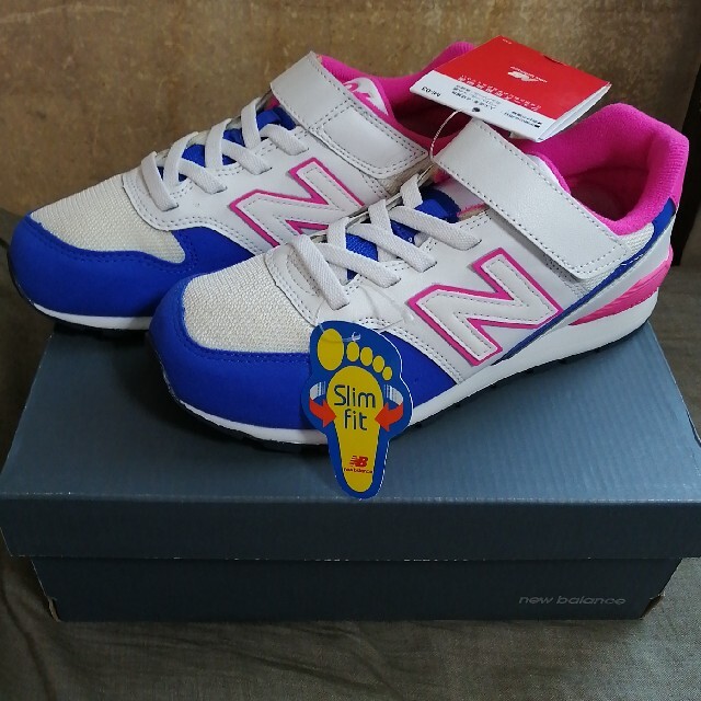 New Balance(ニューバランス)のnew balance 996　スニーカー22.5cm キッズ/ベビー/マタニティのキッズ靴/シューズ(15cm~)(スニーカー)の商品写真