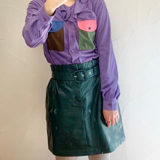 ザラ(ZARA)のみどりレザースカート(ミニスカート)