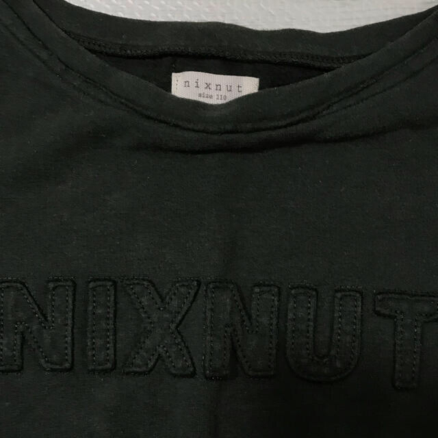 NIXNUTトレーナー キッズ/ベビー/マタニティのキッズ服男の子用(90cm~)(Tシャツ/カットソー)の商品写真