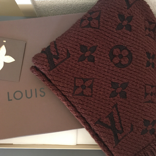 ルイヴィトン(LOUIS VUITTON)のルイヴィトン マフラー エシャルプ ロゴマニア ブラウン マロン(マフラー/ショール)