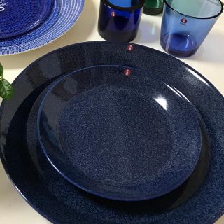 イッタラ(iittala)のイッタラティーマ　プレート26cm ドッテドブルー(食器)