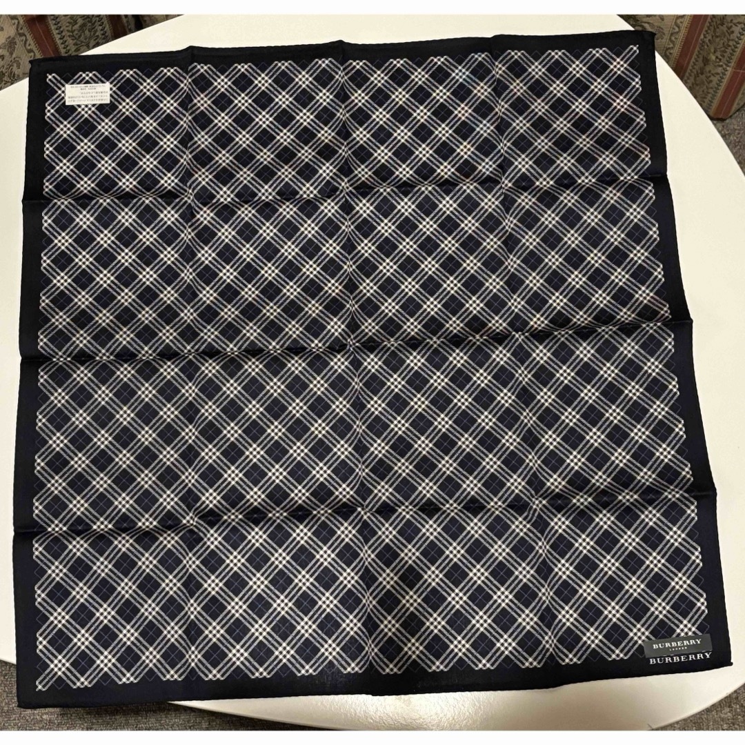 BURBERRY - ☆新品未使用☆ バーバリー メンズ ハンカチ 2枚 BURBERRY - ☆新品未使用☆ バーバリー メンズ ハンカチ 2枚