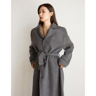 RANDEBOO Over shoulder wool coat