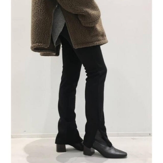 アパルトモンドゥーズィエムクラス(L'Appartement DEUXIEME CLASSE)のL'Appartement　Wool Zip Leggings*　ブラック(カジュアルパンツ)