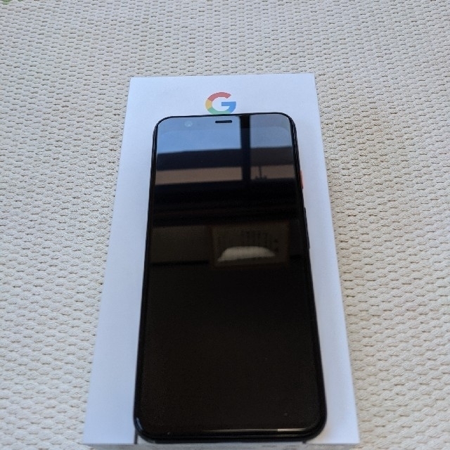 Google Pixel(グーグルピクセル)のGoogle Pixel4 チェリーホワイト 64GB スマホ/家電/カメラのスマートフォン/携帯電話(スマートフォン本体)の商品写真