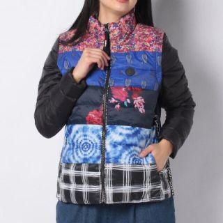 デシグアル(DESIGUAL)の新品✨タグ付き♪デシグアル✨袖取り外し可能‼️軽量　ジャケット　大特価‼️(その他)