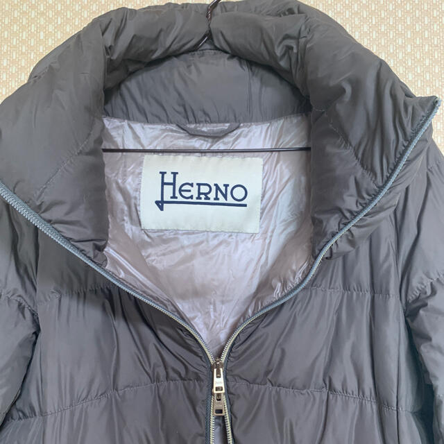 HERNO(ヘルノ)のHERNO ヘルノ レディースのジャケット/アウター(ダウンコート)の商品写真