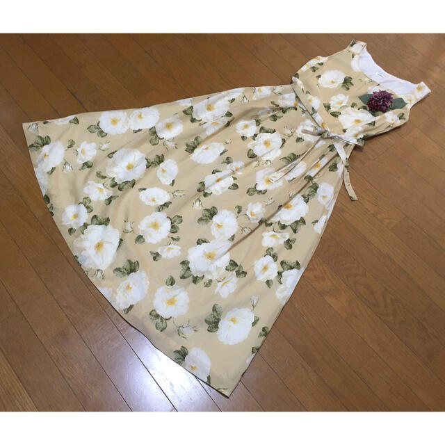 INGEBORG - インゲボルグピンクハウス花柄ワンピースベージュ日本製の