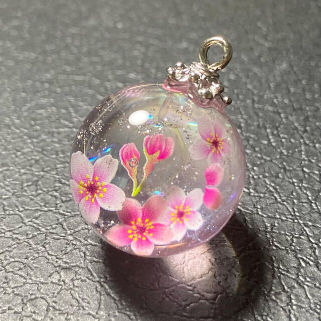 IORI resin桜レジンネックレス | フリマアプリ ラクマ