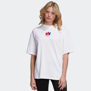 アディダス(adidas)の【新品】adidas Tシャツ　定価4939円(Tシャツ(半袖/袖なし))