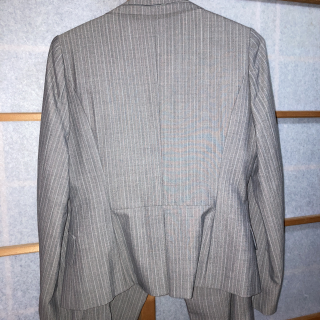 コナカ パンツスーツ9号 レディースのフォーマル/ドレス(スーツ)の商品写真