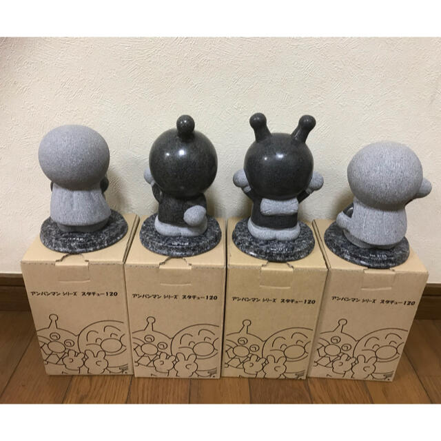 アンパンマンなど4体セット 石像 スタチュー 石材 御影石の通販 アンパンマンなど4体セット 石像 スタチュー 石材 御影石の通販